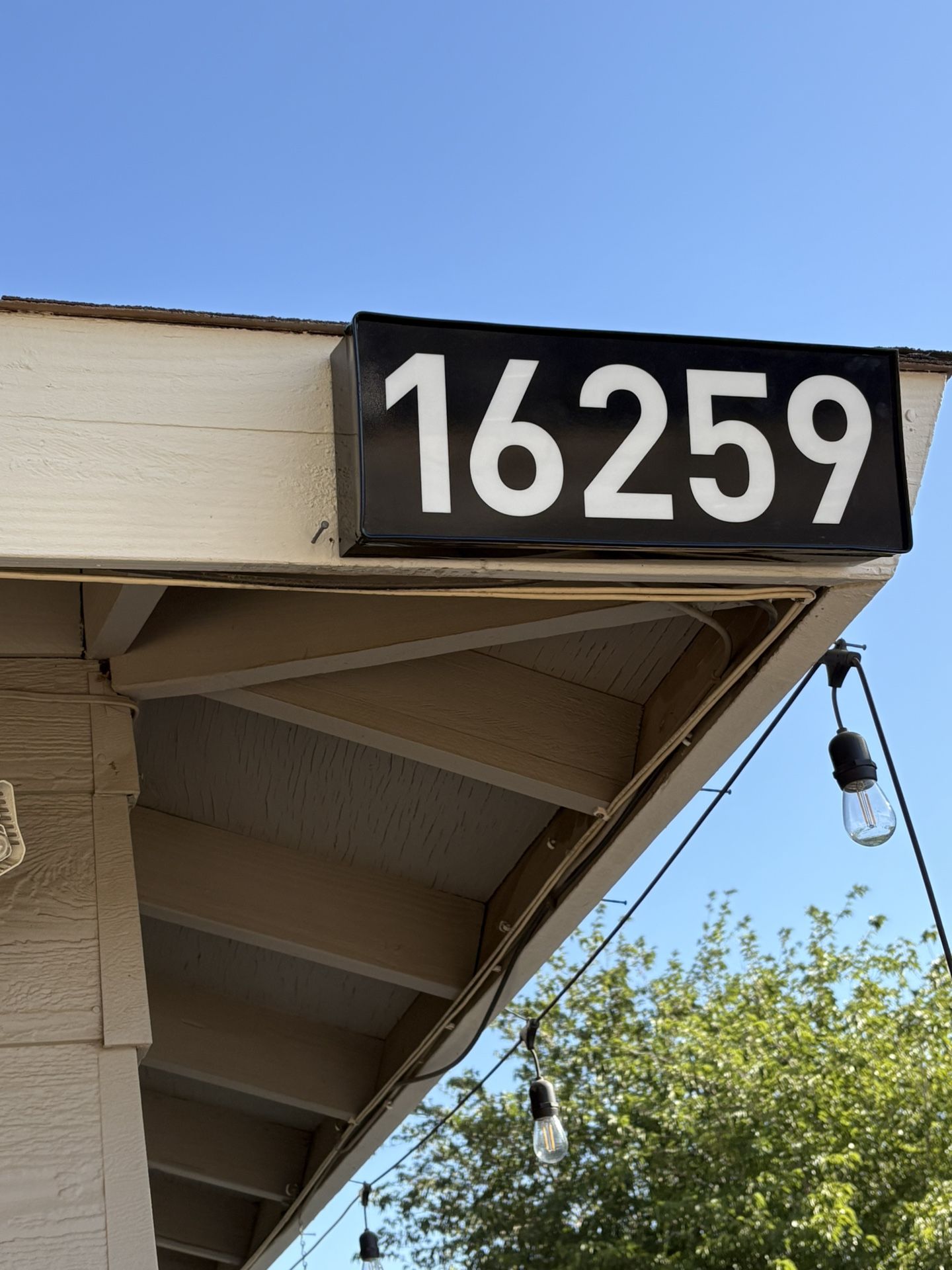 Custom Adress Number Signs
