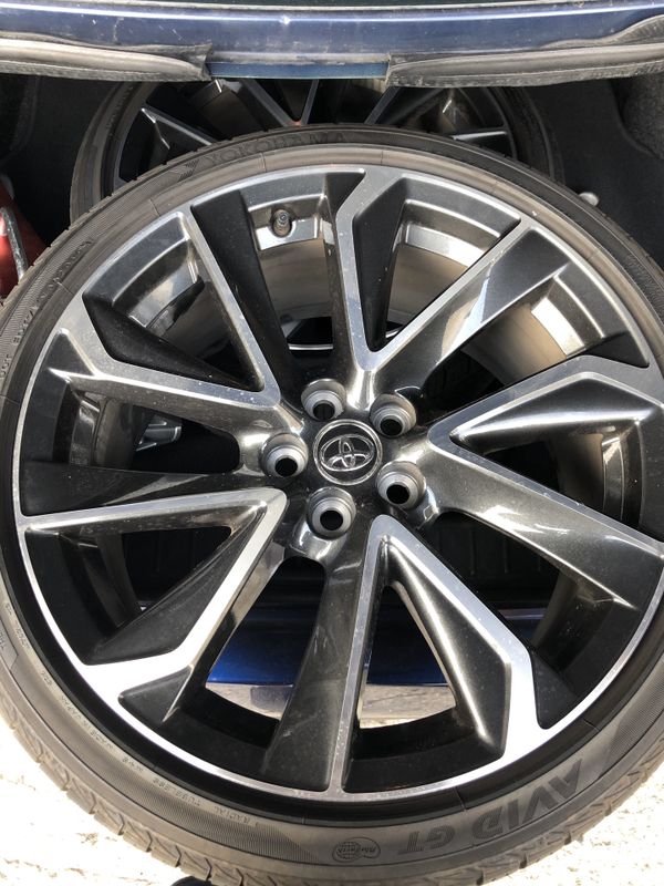 2020 Toyota Corolla rims for Sale in Miami, FL - OfferUp