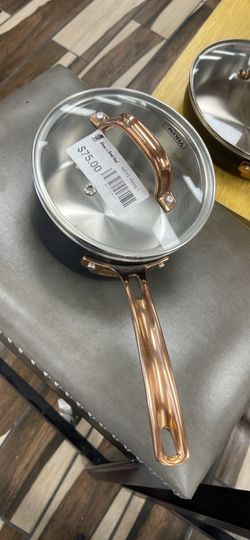 Viking 1.5 Quart Saucepan with Lid