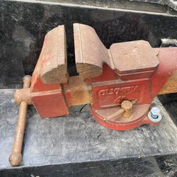 90’s Vintage Bench Vise