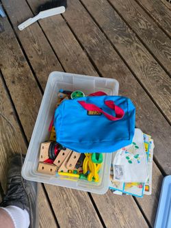 Vintage Brio Mec building set with tool bag