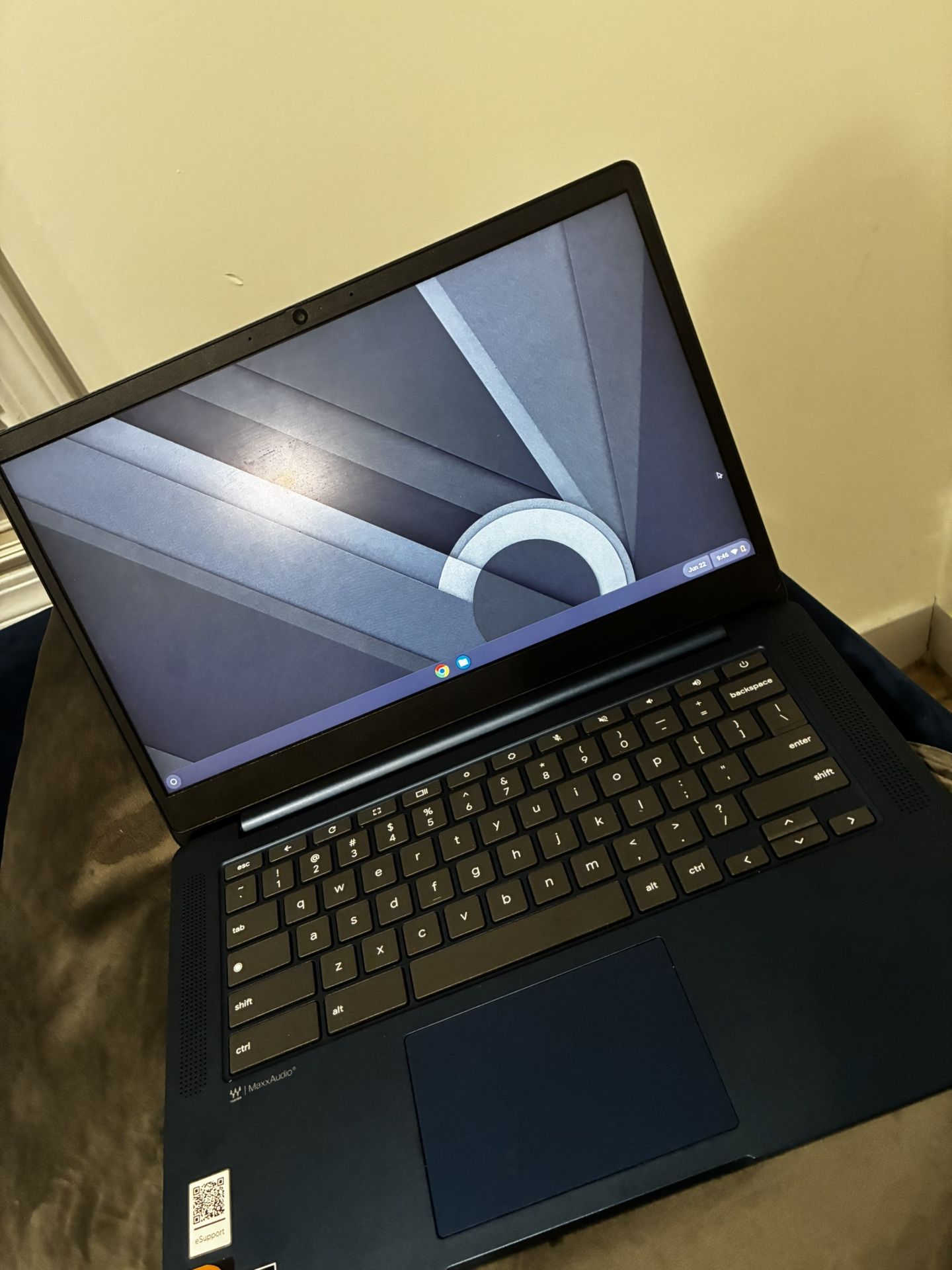 Chromebook Lenovo Touchscreen Hd Laptop