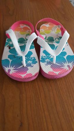 Sandalias children place