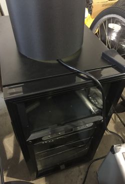 Duel zone wine cooler