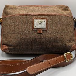 Flavi Vismano Vintage Leather Front Pocket Crossbody Purse