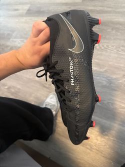 Nike Phantom GT Soccer Cleats