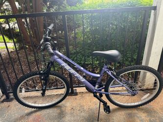 Huffy Rock Creek Mountain Bike (Women’s/Step-Through Style) – Like New