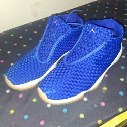 Jordans Future Hyper Royal Blue