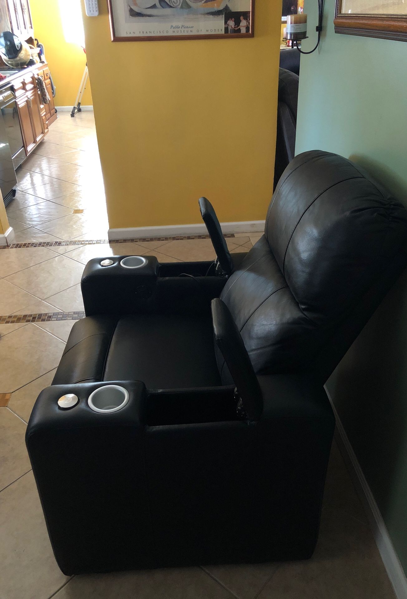 Electric recliner chair