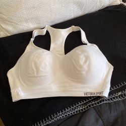 Victoria Secret White Sports Bra 38D