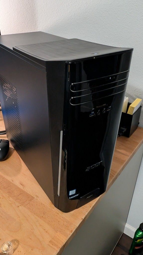 Computer Tower Acer i5-7400 12GB RAM 2TB HDD WiFi built in