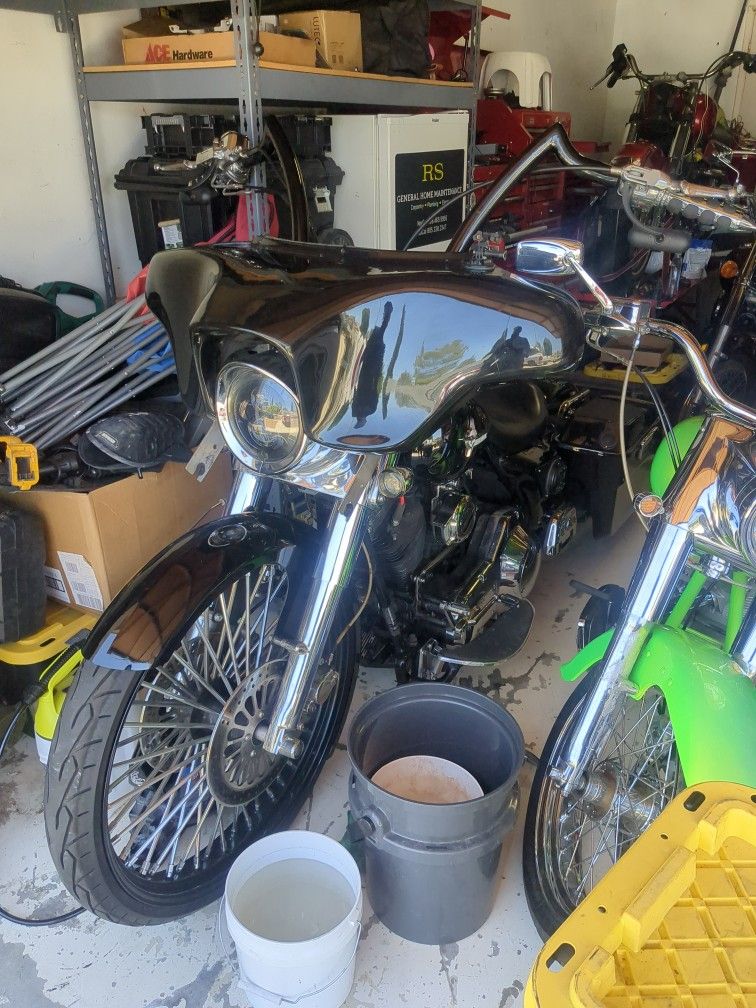 Harley Four Speaker Batwing For Sale