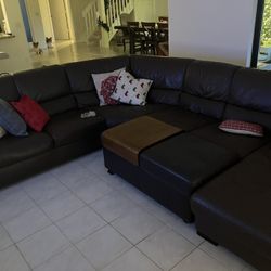 Itala Brown Leather Sectional For Sale With Matching Ottoman