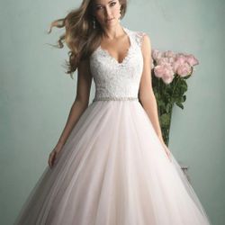 Allure Bridal 9162-Brand New, Never Worn
