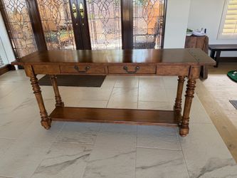 Solid Wood Console Table with Turned Legs