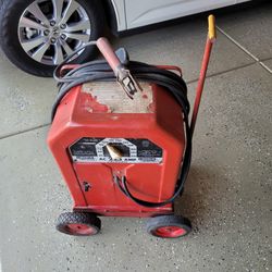 Lincoln Arc Welder 225 50 Amps 230v