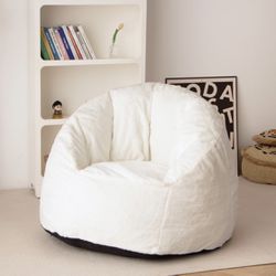 N&V Large Shell Bean Bag White Fur ( Brand New )