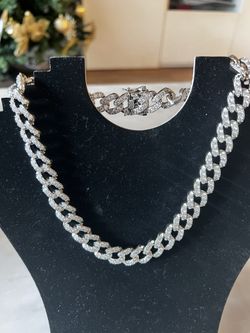 Laminated gold cuban chain for men