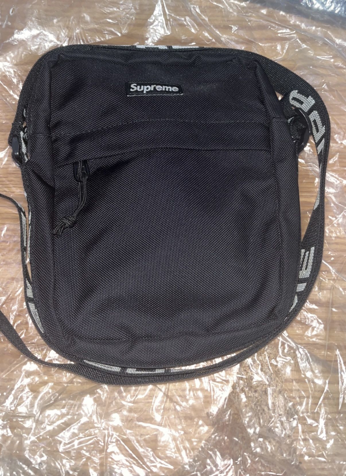 Black supreme Shoulder Bag(SS18)
