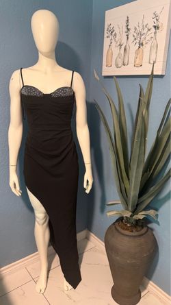 EMBELLISHED SLIT MAXI BLACK DRESS LARGE