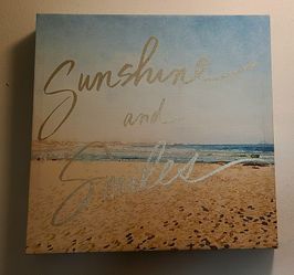 Beautiful wall decor
Sunshine and Smiles picture