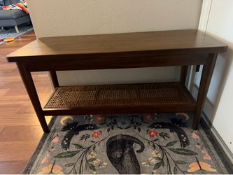 Shoe bench