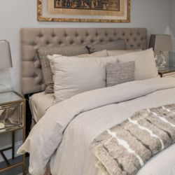 Tufted Headboard and Frame For Full Size bed