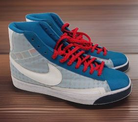 NIKE BLAZER SHOES