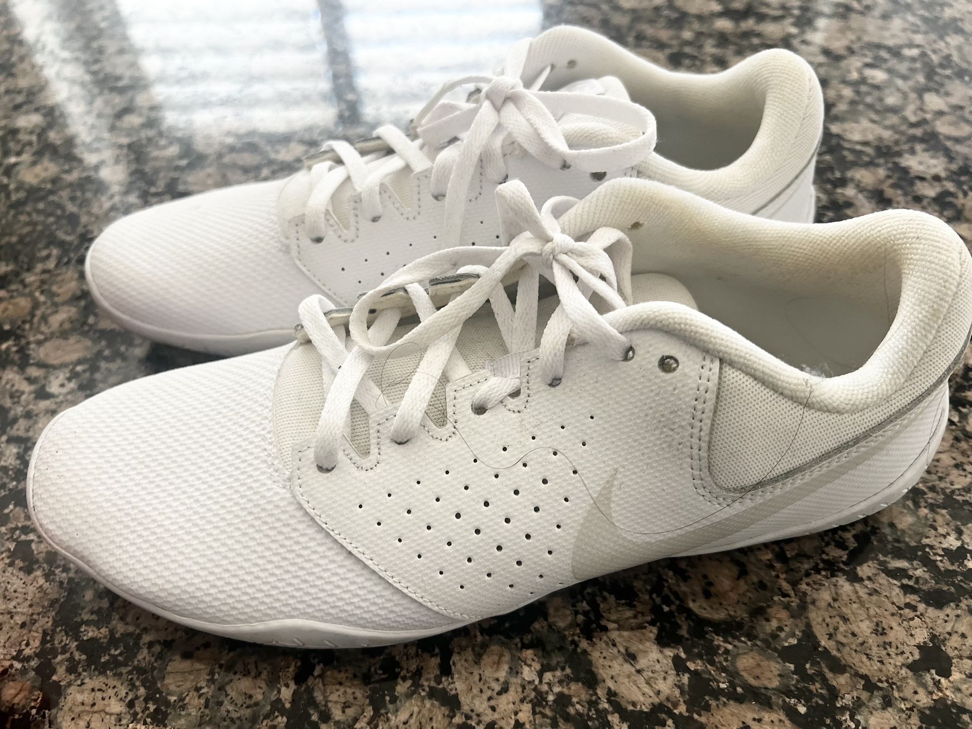 Nike Cheer Shoes 8.5