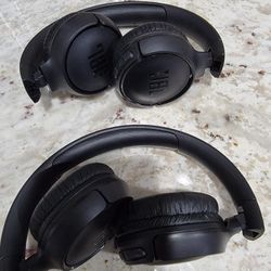 JbL Headphone 