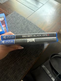 Call of duty and Doom bundle ps4