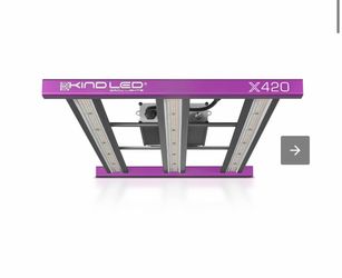 Kind LED grow light *Like New*
