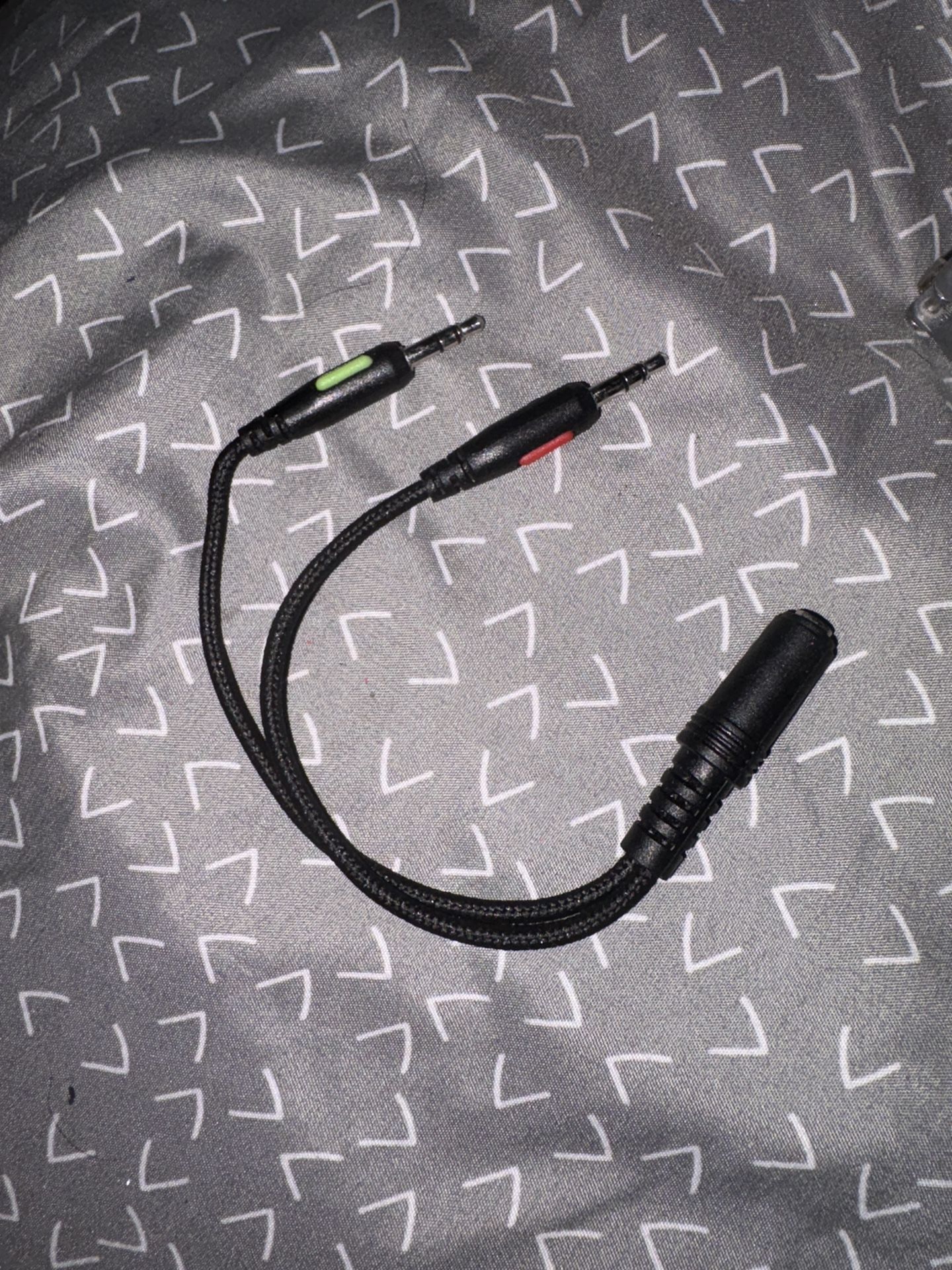 Dual Aux Chord Adapter