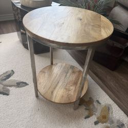 Accent Table