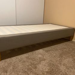 Twin bed With Mattress & Padding  