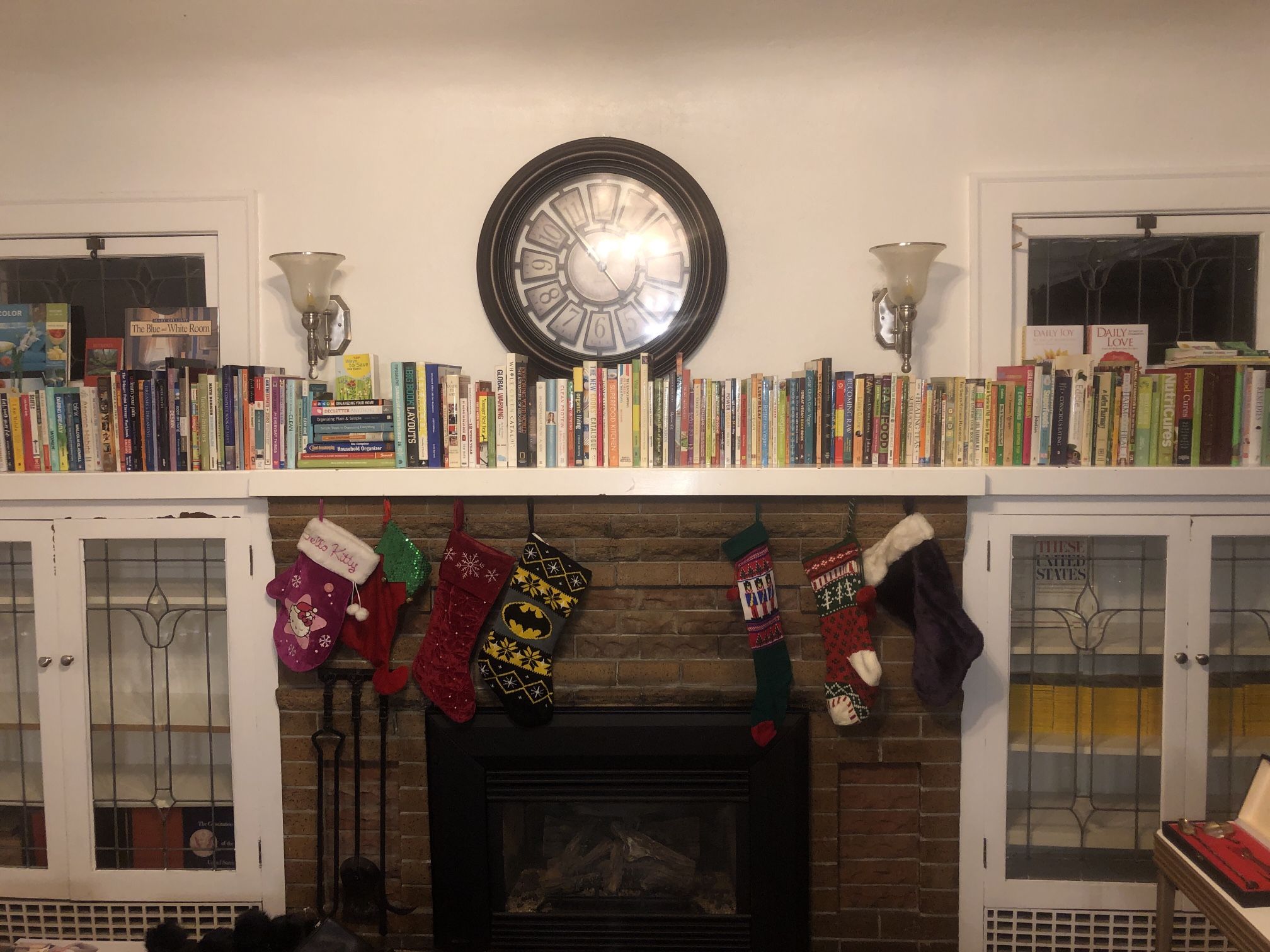 Garage Sale-Indoors! Tukwila 12/6 From 8-5