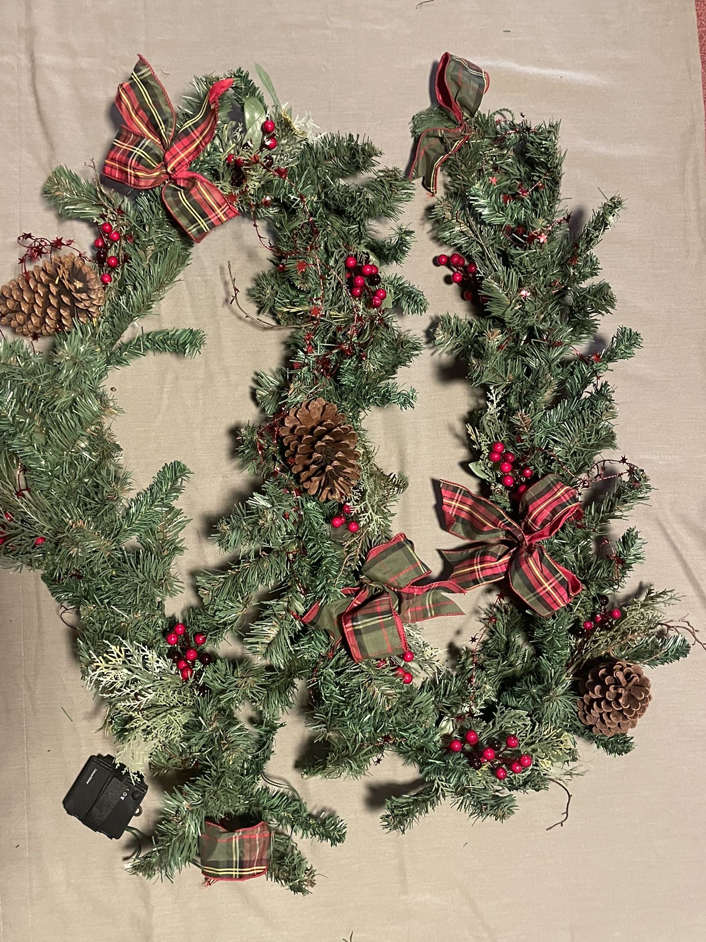 9-ft Christmas Garland