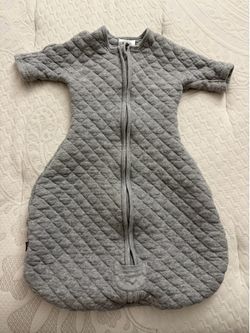 Halo sleep sack 3-6 months