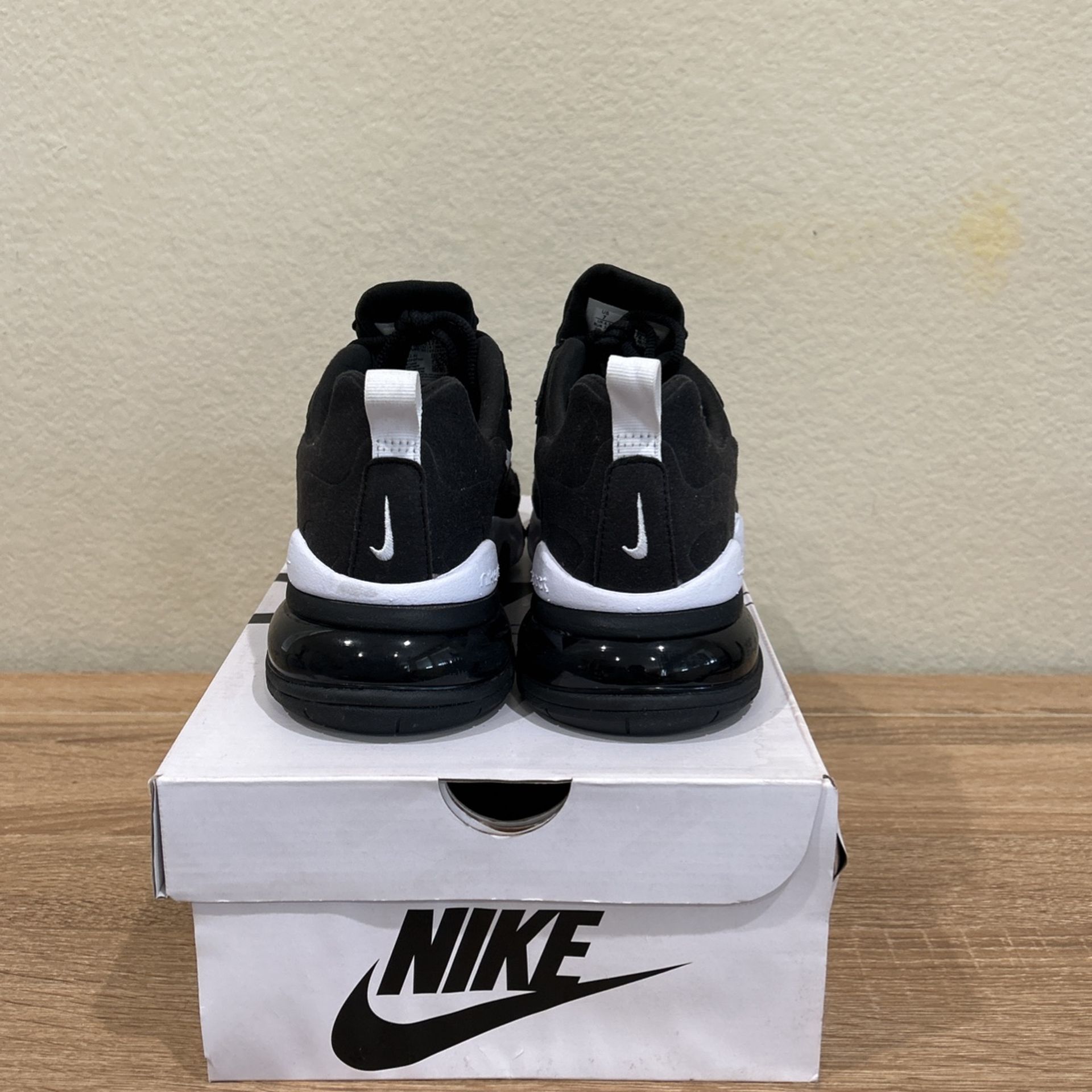 Nike Air Max 270 React