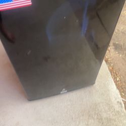 Mini Fridge 
