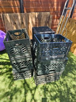 Used Heavy-duty Rectangular Milk Crate 24QT