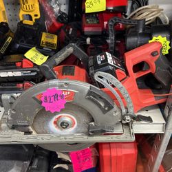 Circular Saw Milwaukee 