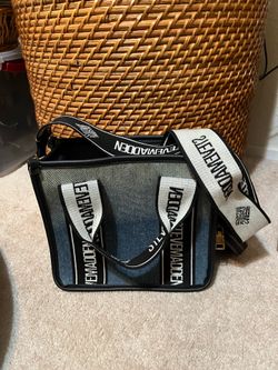 Steve Madden purse