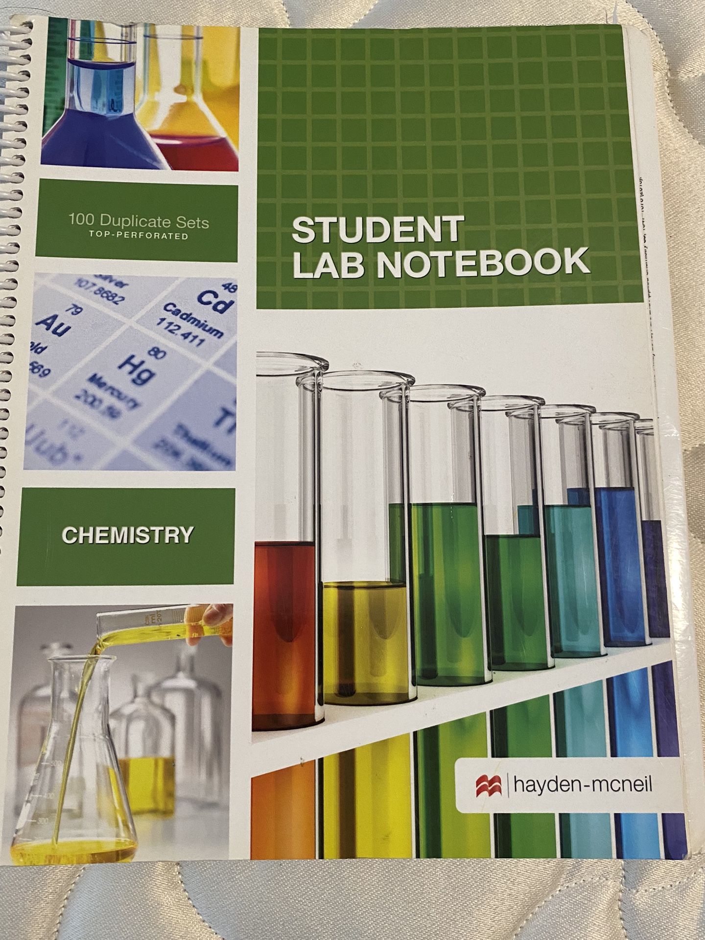 Student Lab Notebook: 50 Carbonless Duplicate Sets. Top sheet perforated ISBN 978-1-930882-09-6