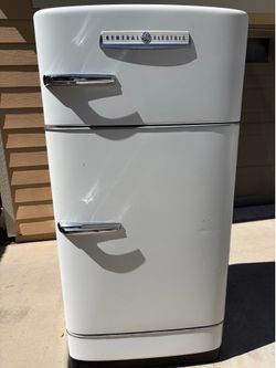 Vintage GE Refrigerator