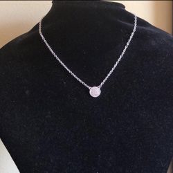 Elegant Silver Tone Necklace