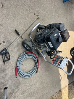 Mi-T-M 4000 PSI 3.5 GPM Gas Powered Cold Water Pressure Washer with 389 CC Honda Engine