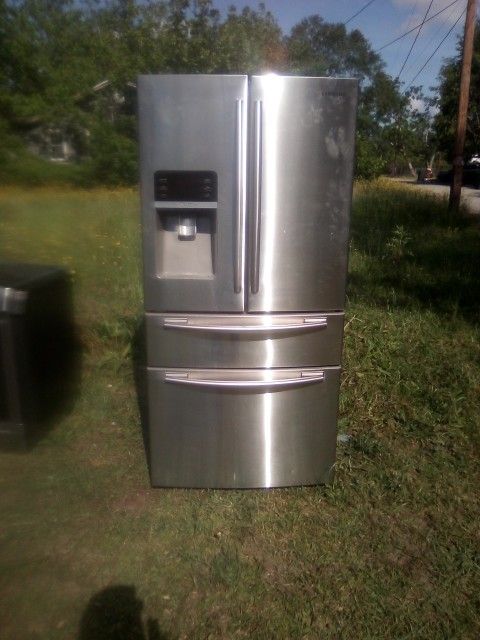 French Door Refrigerator