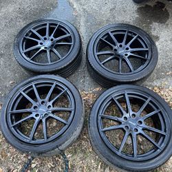 Full Set Of Petrol Wheels And Goodyear Tires