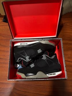 Jordan 4 Bred size 10